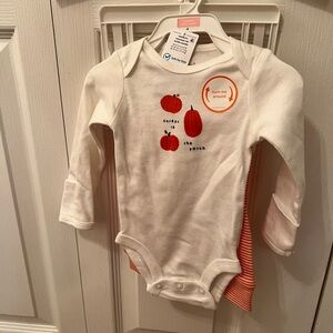 Carter’s Baby’s Pumpkin Outfit Set  Adorable Newborn NWT